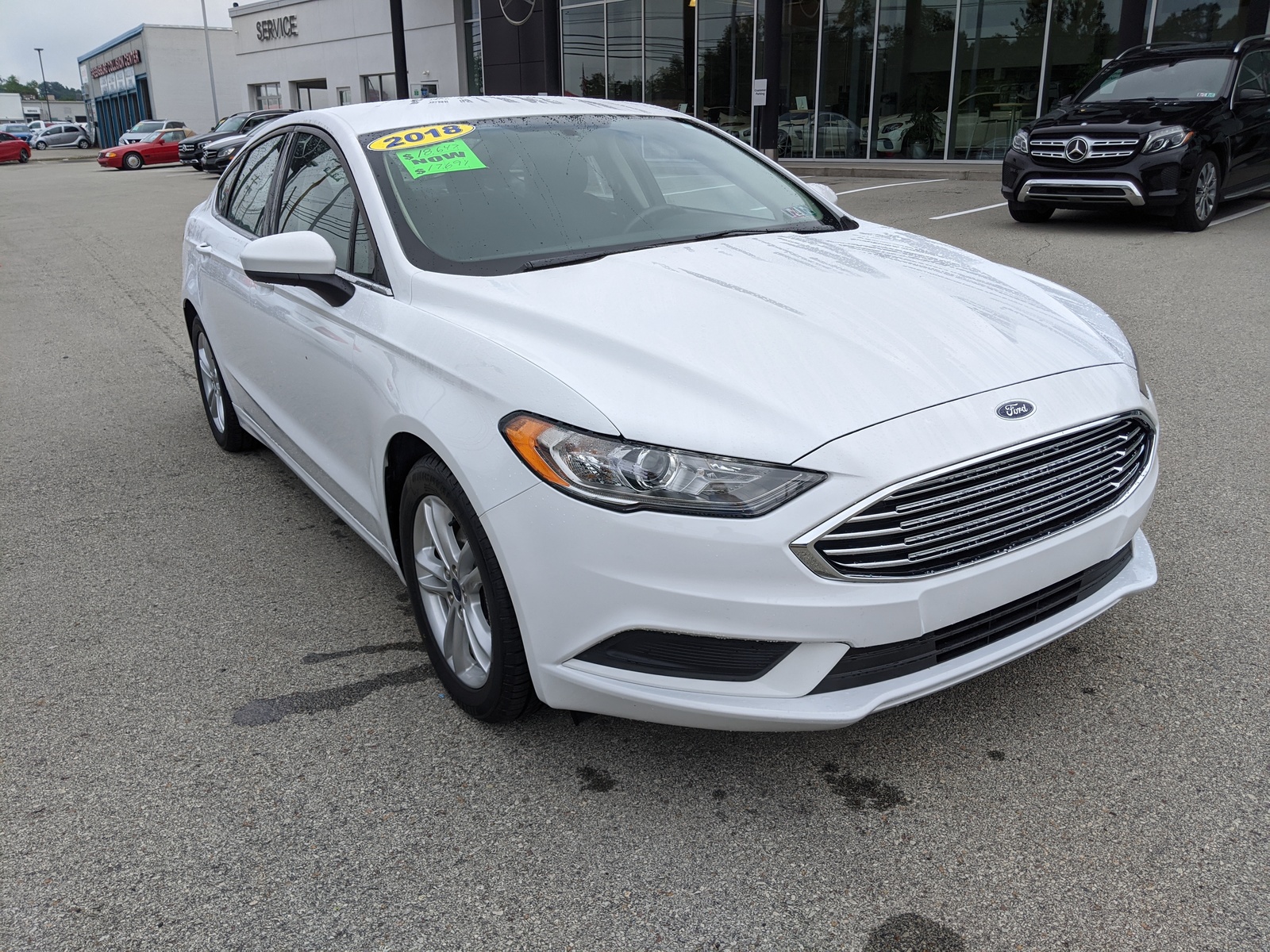 Pre-Owned 2018 Ford Fusion SE in Oxford White | Greensburg, PA | #B81086R